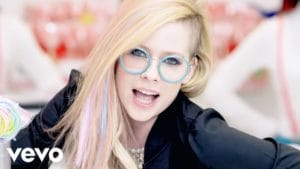 avril-lavigne-hello-kitty-youtube-music