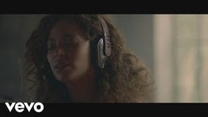 Beyonce - Sandcastles beyonce:sandcastles:songs:music:videos.jpg